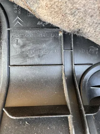 9635031580,9635031480 Крышка двигателя декоративная Citroen C5 1 1.8л Арт 99582916, вид 4