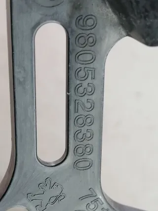 9805328280,9805328380 Кронштейн радиатора Citroen C4 Grand Picasso 2 Арт 99583497, вид 13