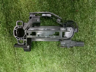 4F0837886 Скелет ручки наружной передней правой Audi A6 C6 (S6,RS6) Арт 99612872, вид 2