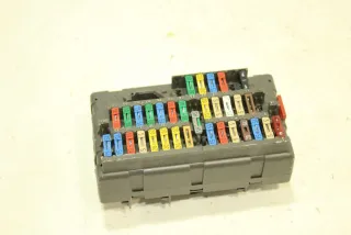 9568205480 Блок предохранителей Citroen Berlingo 1 Арт 99707900, вид 2