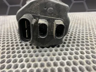 A2054609200, A2054606802, A2054604601,  Серводвигатель (моторчик) рулевой рейки Mercedes C W205 Арт 99778007, вид 3