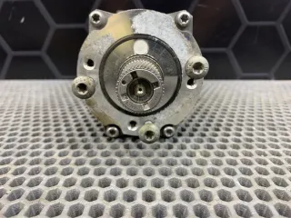 A2054609200, A2054606802, A2054604601,  Серводвигатель (моторчик) рулевой рейки Mercedes C W205 Арт 99778007, вид 5