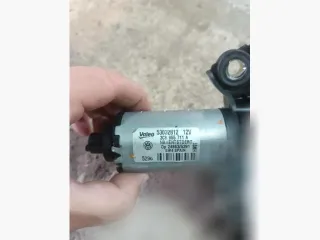  Моторчик заднего стеклоочистителя (дворника) Volkswagen Passat B6 Арт 160489778, вид 3