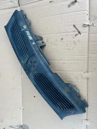  Решетка радиатора Mitsubishi Carisma Арт 99991178, вид 3