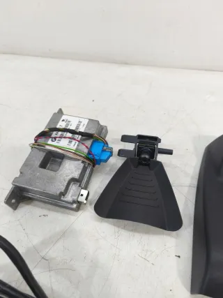 9281720,7950452, 6822684, 9281720, 9370431, 9190726, 9281718, 9281717, 9281714 Камера KAFAS BMW X6 F16 Арт BMW28444, вид 2