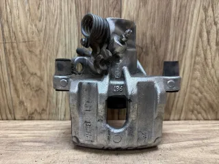  Суппорт задний левый Mazda 3 BK Арт G16755_2, вид 1