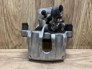  Суппорт задний правый Mazda 3 BK Арт G16763_1, вид 1