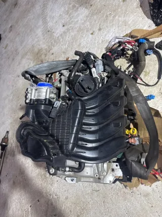  Коллектор впускной Renault Sandero 2 1.6л Арт 5507358, вид 1