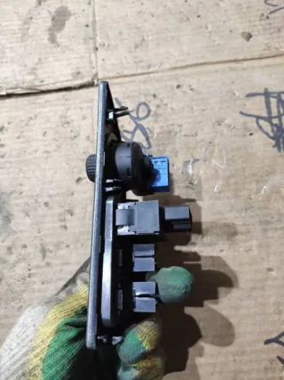  Джойстик регулировки зеркал Citroen Xsara Арт 100084108, вид 2