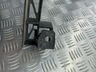 BN8V50161 Кронштейн крепления бампера переднего Mazda 3 BK Арт 100122350, вид 7