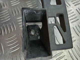 BN8V50161 Кронштейн крепления бампера переднего Mazda 3 BK Арт 100122350, вид 6