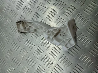  Кронштейн крепления бампера переднего Mazda 3 BK Арт 100122398, вид 3