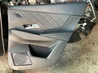  Обшивка двери задней правой (дверная карта) Citroen DS7 Crossback Арт 100124483, вид 1