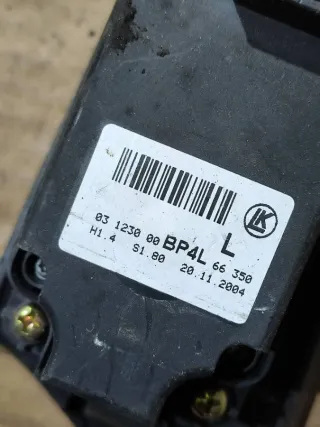  Блок управления стеклоподъемниками Mazda 3 BK Арт 100132114, вид 4