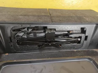  Ниша запасного колеса Jeep Grand Cherokee IV (WK2) Арт 544-16, вид 3