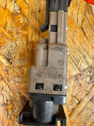 46840511 Датчик положения педали сцепления Fiat Stilo Арт 100186059, вид 4