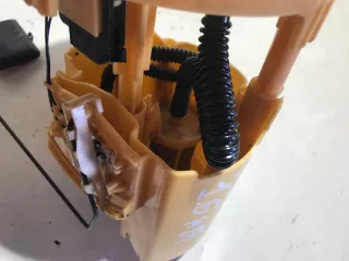  Колба в бак Citroen C5 1 1.6л Арт F108-1052, вид 4