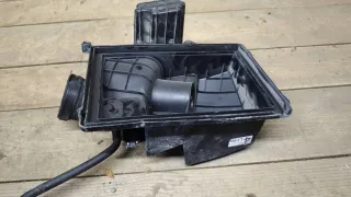 LF50 Корпус воздушного фильтра Mazda 3 BK Арт 321960, вид 4