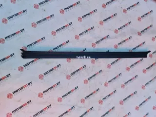  Молдинг стекла двери задней правой внутренний Skoda Superb 3 Арт 101228277, вид 1