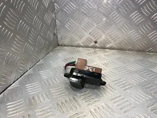  Кнопка стеклоподъемника заднего правого  Mazda 6 1 Арт 3121F1361625, вид 2