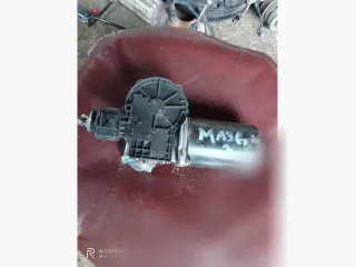  Моторчик передних стеклоочистителей (дворников) Mazda 3 BK Арт 109249604, вид 1