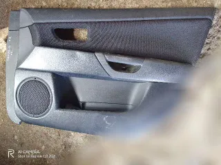  Обшивка двери передней правой (дверная карта) Mazda 3 BK Арт 110109032, вид 1