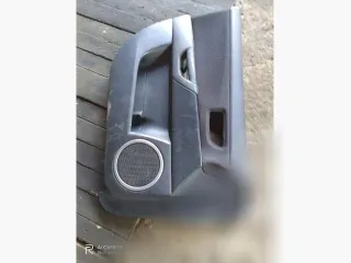  Обшивка двери передней левой (дверная карта) Mazda 3 BK Арт 110109187, вид 1