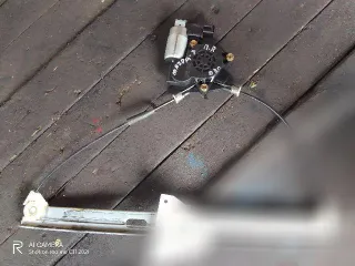  Стеклоподъемник электрический передний правый Mazda 3 BK Арт 110109817, вид 1