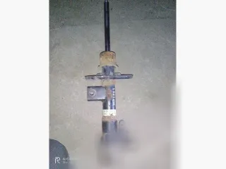  Амортизатор передний левый Mazda 3 BK Арт 127280126, вид 3