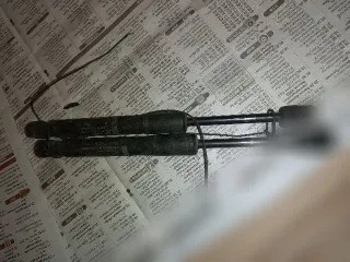 bn8w56930b Амортизатор крышки багажника (3-5 двери) Mazda 3 BK Арт 145334321, вид 1