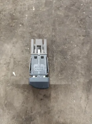  Кнопка подогрева заднего стекла Citroen Evasion  Арт MT29097779, вид 2