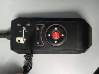 A0058206097,A0058208297 пульт управления пневмоподвеской Mercedes Actros Арт 2840165112732, вид 1