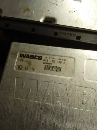 1650470,1696900,4461350380,4461350390 блок управления EBS DAF XF 105 Арт 2840165110391, вид 5