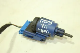 8E0927189E Датчик положения педали сцепления Volkswagen Passat B5 Арт 101552595, вид 1