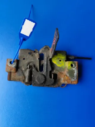  Замок капота Mazda 3 BK Арт 70585042, вид 1