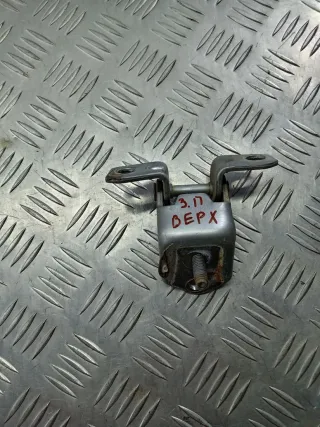  Петля двери задней правой Mazda 3 BK Арт 101646410, вид 1