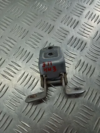  Петля двери задней правой Mazda 3 BK Арт 101646418, вид 1