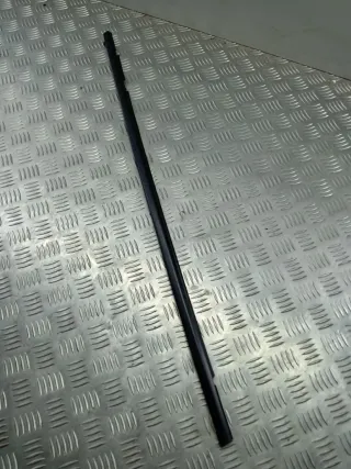  Молдинг стекла двери задней правой наружный Mazda 3 BK Арт 101646434, вид 1