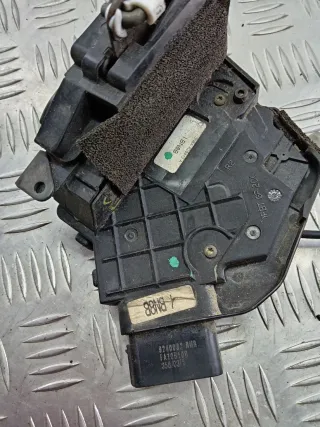  Замок двери задней правой Mazda 3 BK Арт 101646453, вид 4