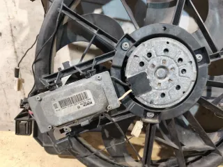 3M5H8C607XA Вентилятор радиатора Mazda 3 BK Арт 101667464, вид 4