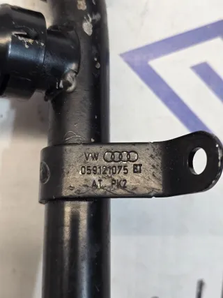 059121075 Трубка охлаждающей жидкости металлическая Audi A6 C6 (S6,RS6) 3.0л TDI Арт 16071, вид 3