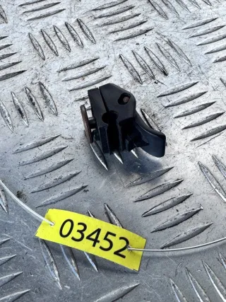  Петля бардачка BMW 7 E32 Арт 03452, вид 1