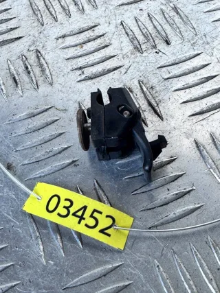  Петля бардачка BMW 7 E32 Арт 03452, вид 2