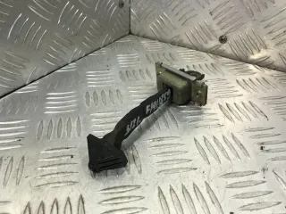  Ограничитель открывания двери передней Mazda 3 BK Арт 3121F1411859, вид 3