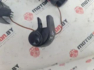 8E9955205C Крышка поводка стеклоочистителя Audi A4 B7 Арт 102051991, вид 1