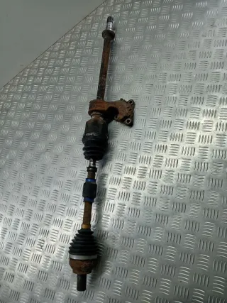  Полуось передняя правая (приводной вал, шрус) Mazda 3 BK Арт 102063855, вид 1