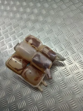  Расширительный бачок Mazda 3 BK Арт 102064548, вид 3