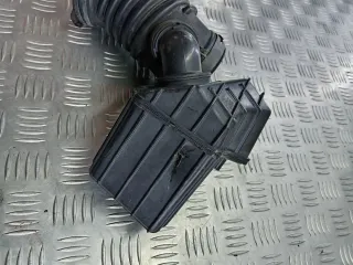  Патрубок воздушного фильтра Mazda 3 BK Арт 102065406, вид 3