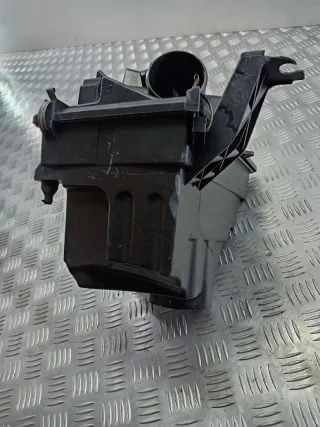  Корпус воздушного фильтра Mazda 3 BK Арт 102065431, вид 2