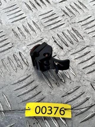  Петля бардачка BMW 7 E32 Арт 00376, вид 1